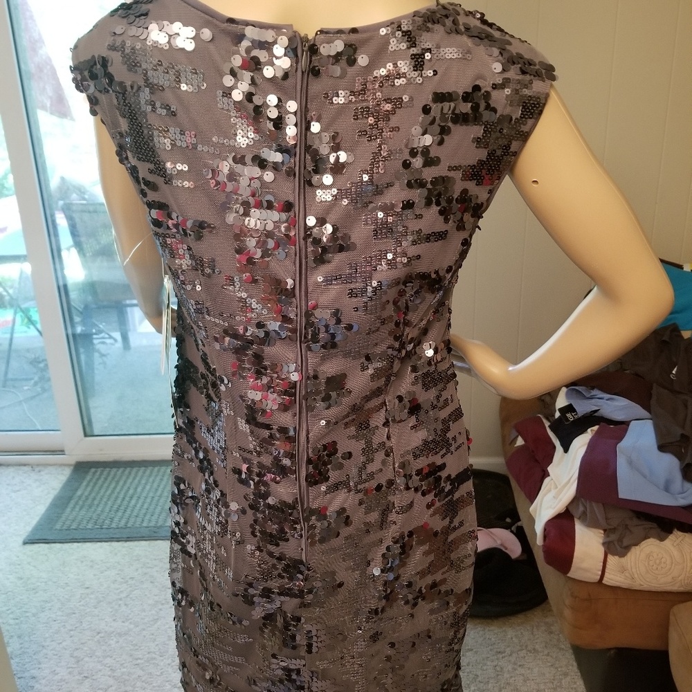 DRESS - Picture 2 of 3